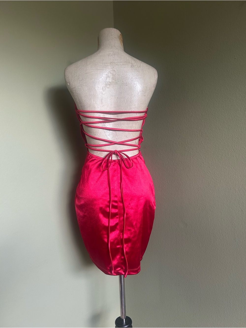 NWT Symphony Sexy Red  Satin  Stretchy Lace-Up Back Mini Dress Sz Small